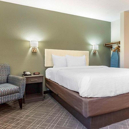 Quality Inn Spartanburg Exterior photo