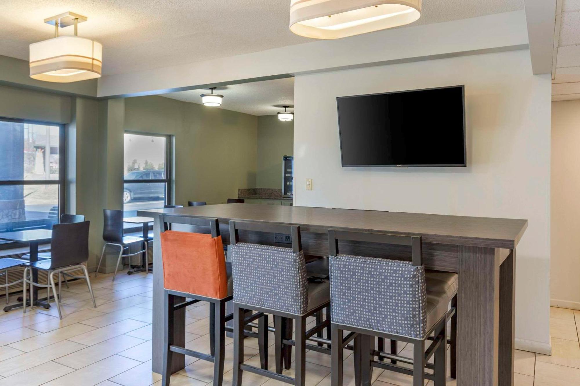 Quality Inn Spartanburg Exterior photo